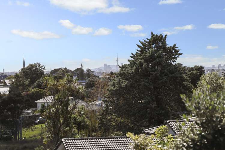 2/59 West Coast Road Glen Eden_17