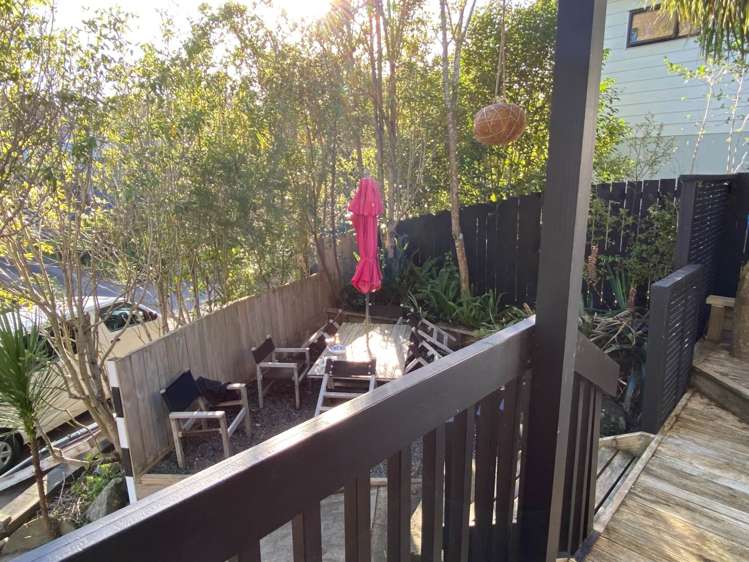 8 Springtime Crescent Stanmore Bay_11