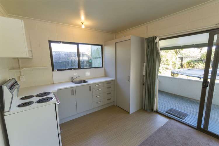 16 Pine Avenue Waikuku Beach_2