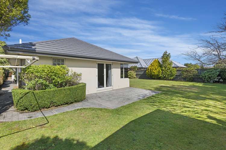 14 Durrell Way Rolleston_17