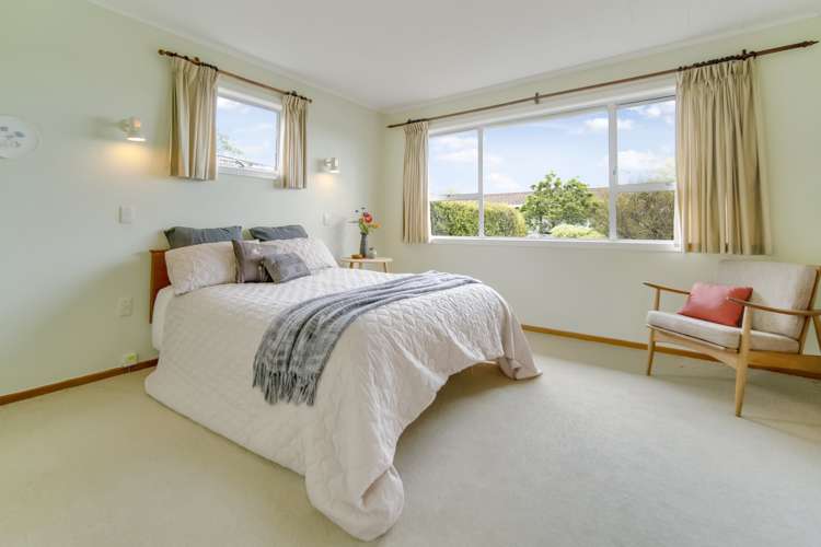 6 Julian Place Westown_11