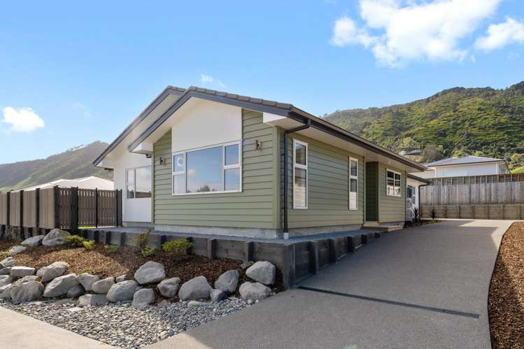 43 Matenga Street Waikanae_19