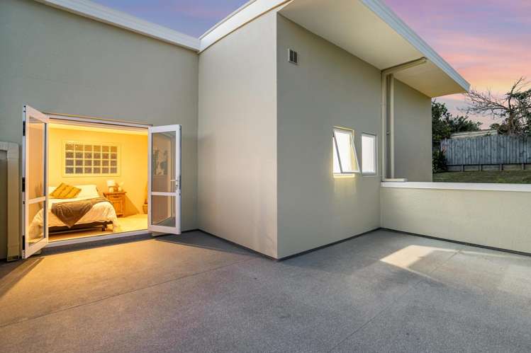 21 Donald Street Stanmore Bay_17