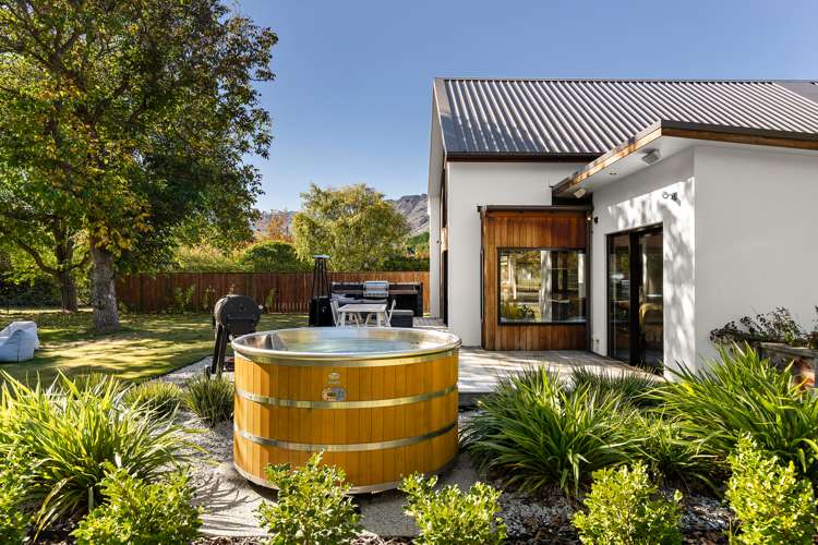 13 Quarry Place Dalefield/Wakatipu Basin_11