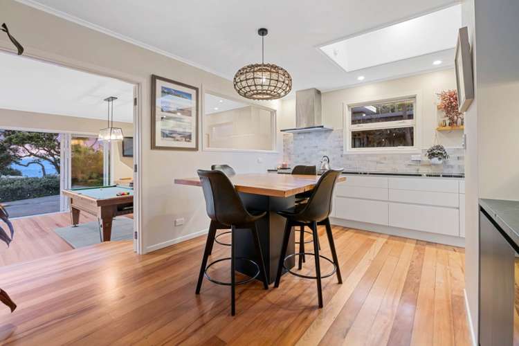 867 Whangaparaoa Road Manly_9