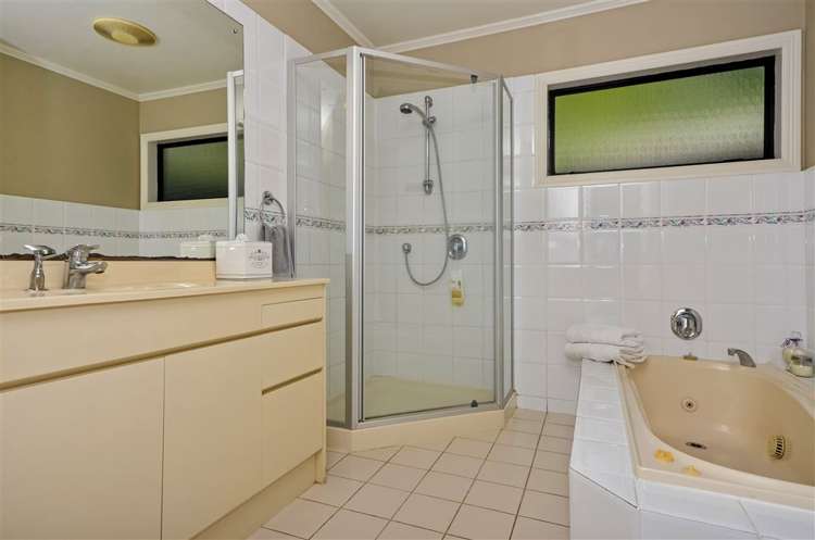 28 Penguin Drive Murrays Bay_14