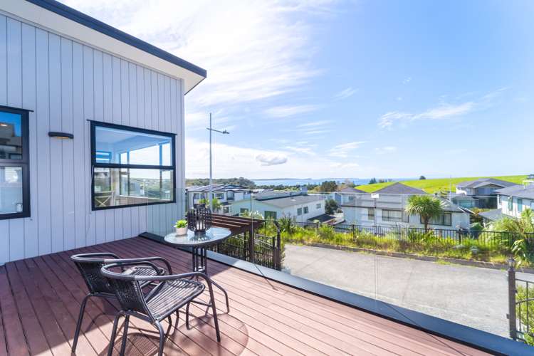 53 Te Oneroa Way Long Bay_22