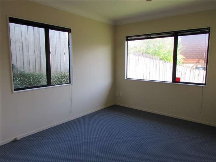 2155a Great North Road Avondale_8