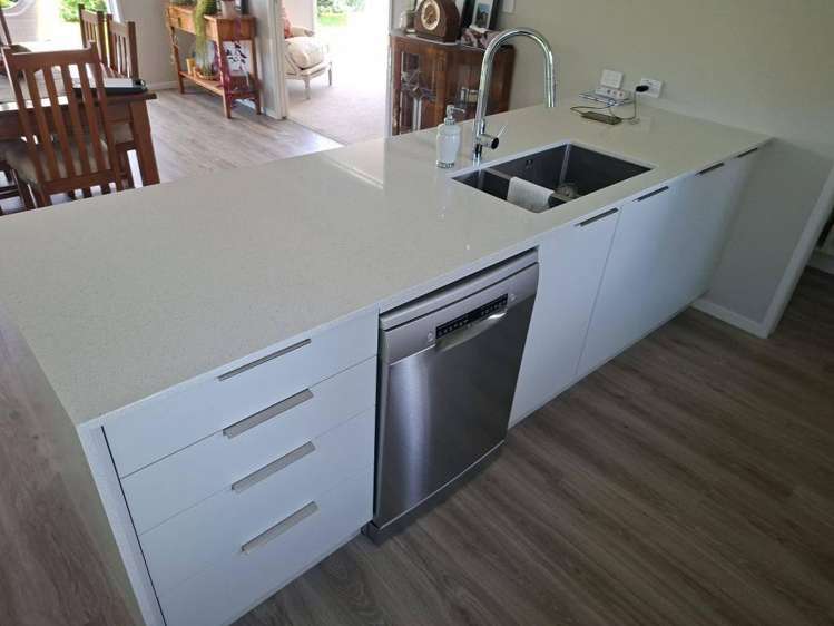24A Grey Street 11373_11
