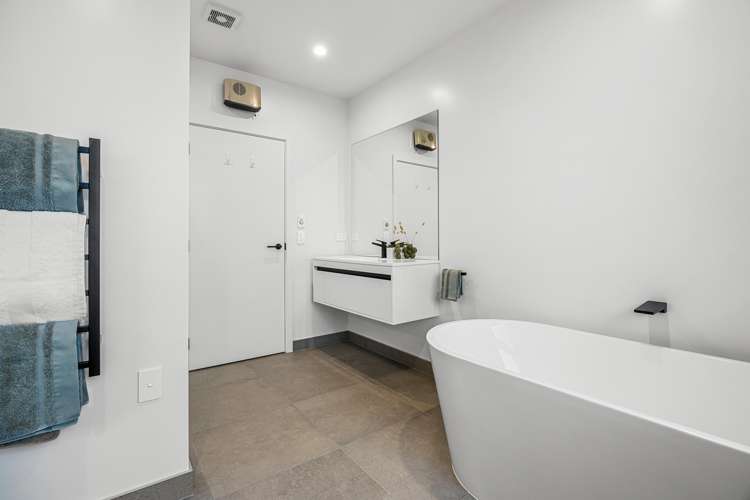 22 Mchughs Road Swannanoa_13