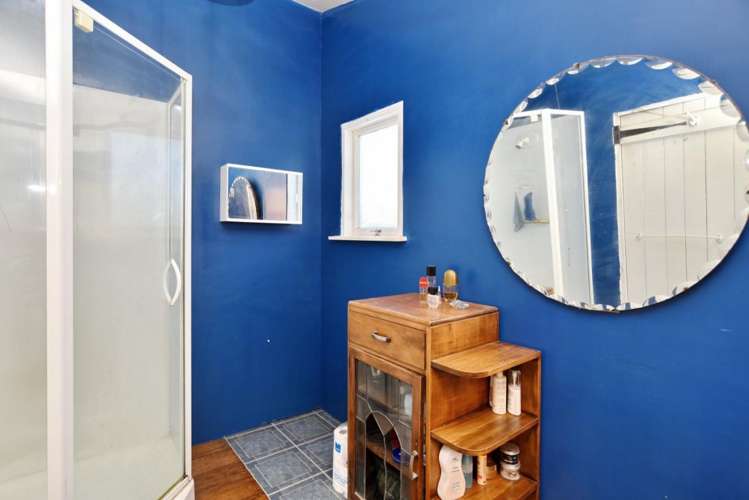 5 Pembertons Road Sefton_8