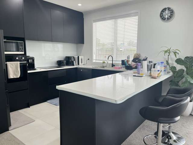 2C Castleton Street Birkdale_2