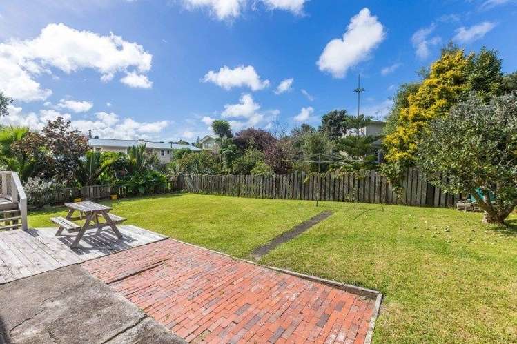 44 Melba Street Beach Haven_2