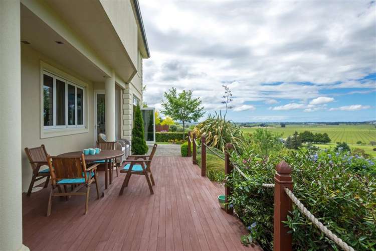 8 Golf View Close Fairhall_7