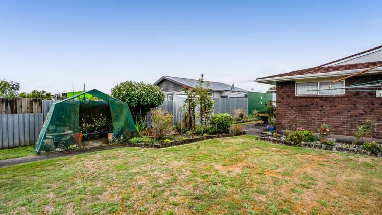 38 Standish Street Inglewood_17