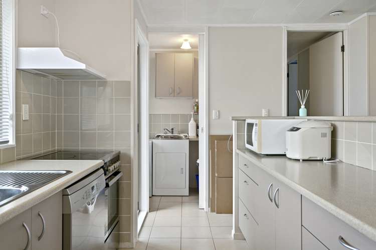 9 Olive Avenue Nukuhau_7