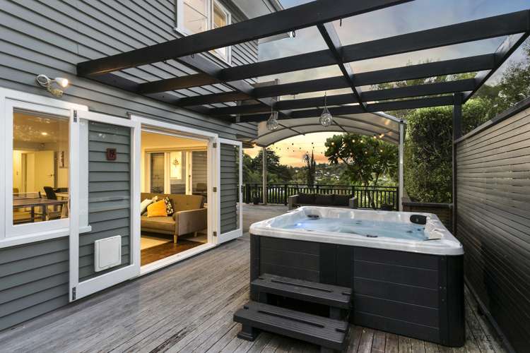 52 Derwent Crescent Titirangi_8