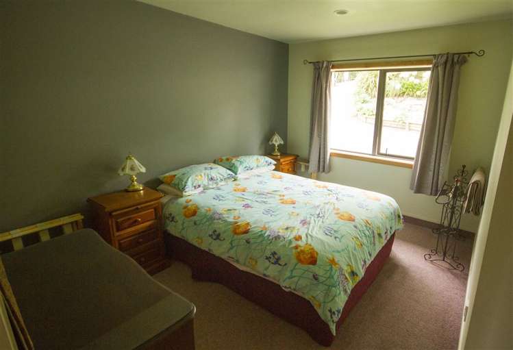 8 Brenton Place Whangamata_10