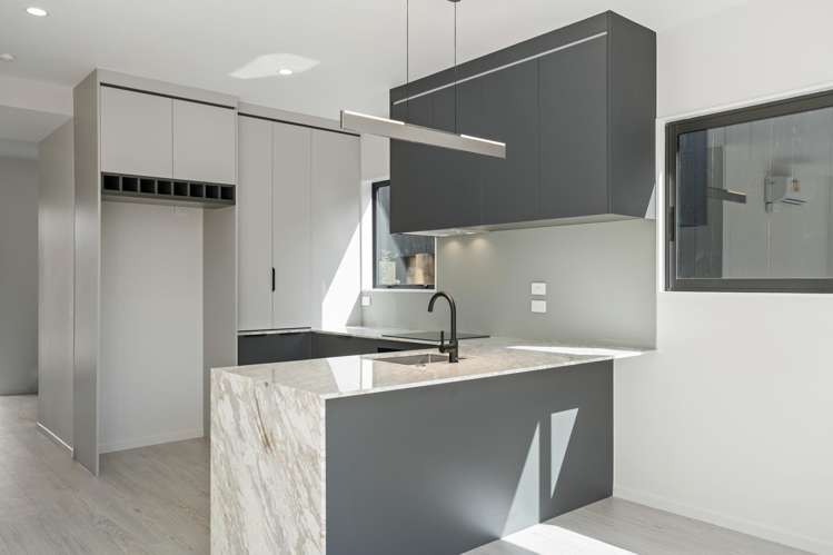 9/36 Thatcher Street_5