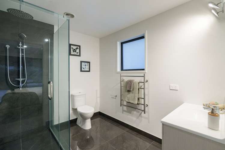 8 Te Ataiti Lane Pyes Pa_13