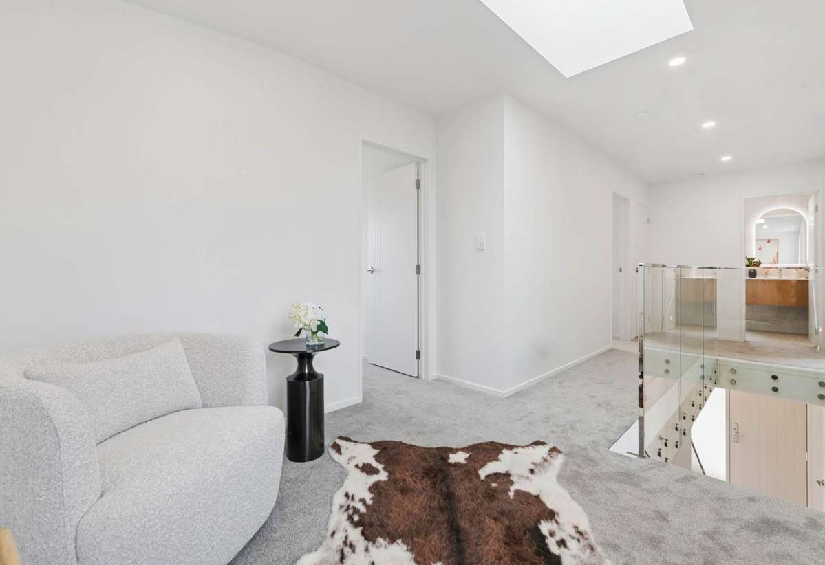 32 Glennandrew Drive_5