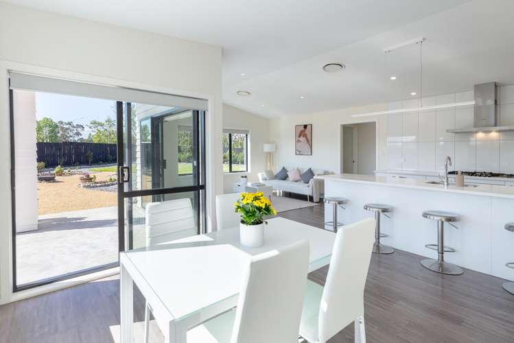 37 Marine Corps Drive Masterton_13