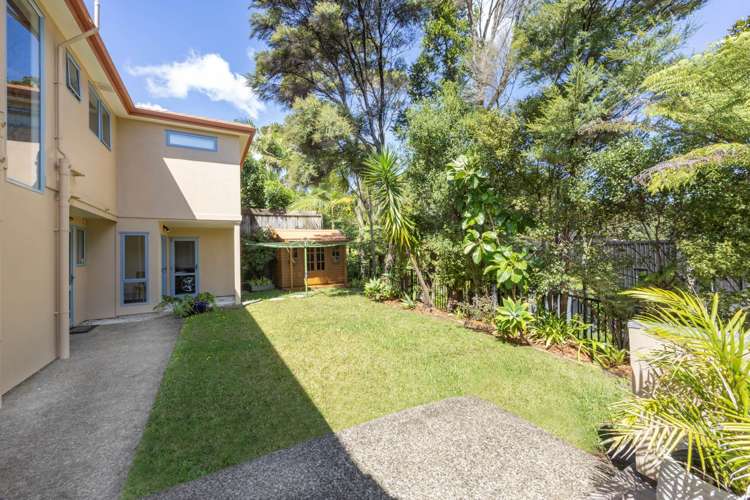 47 Chamari Close Titirangi_19