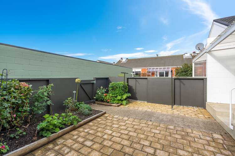 20f Oxford Street South Dunedin_13