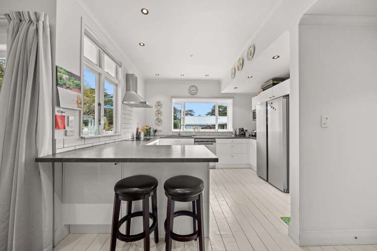 26 South Featherston Road Featherston_2