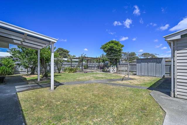 75 Sunderland Drive Flaxmere_3