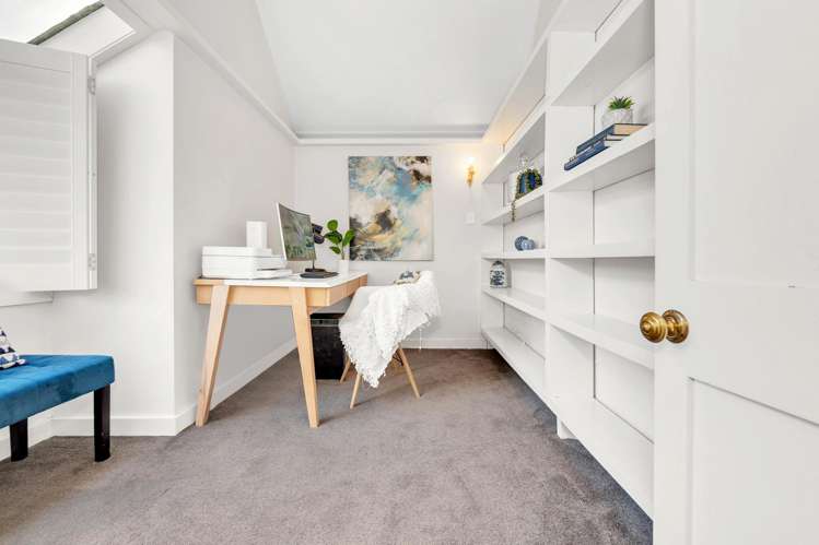 281 Point View Drive East Tamaki Heights_32