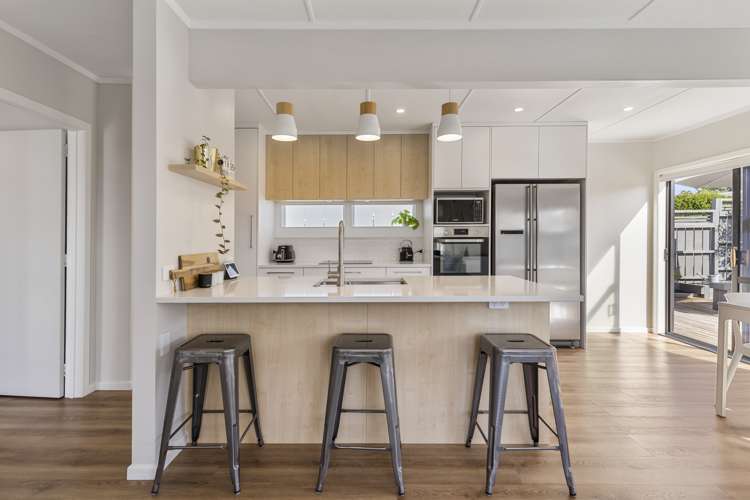 77 Fairclough Road Beach Haven_6