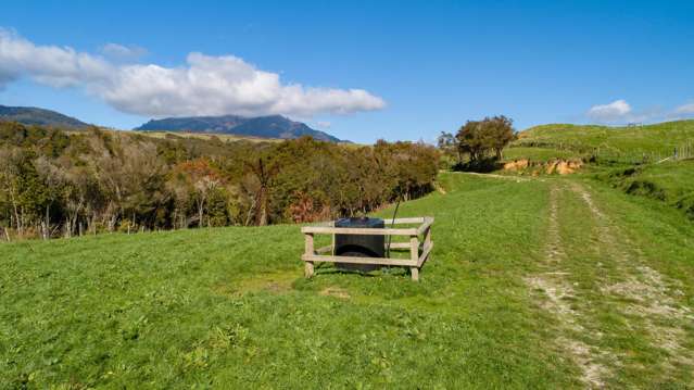 Quartz Range Road Bainham_4