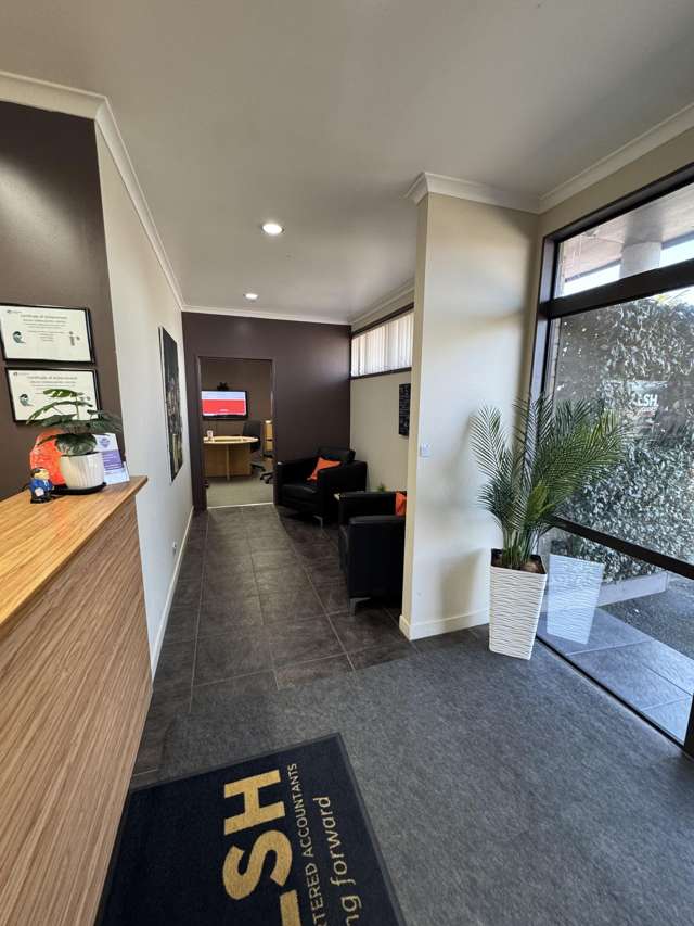 Office with Own Board Room