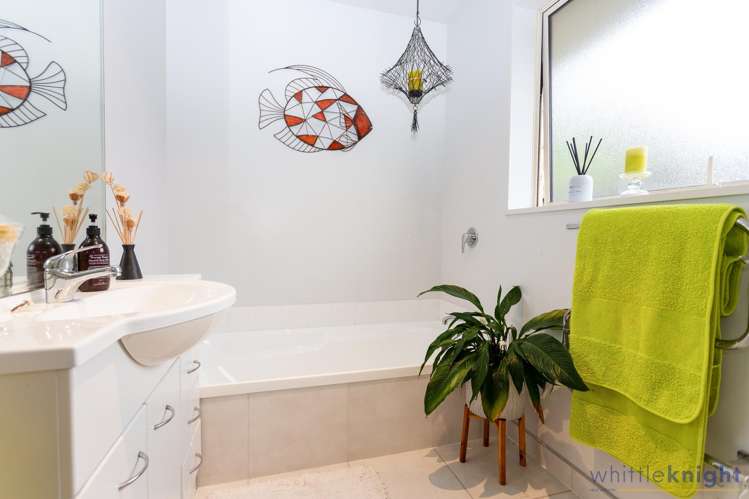 81 Johns Road Belfast_14