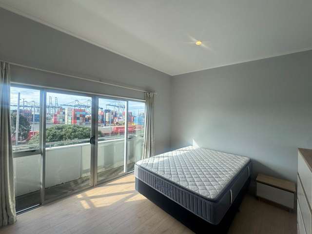 11A/8 Quay Street City Centre_3