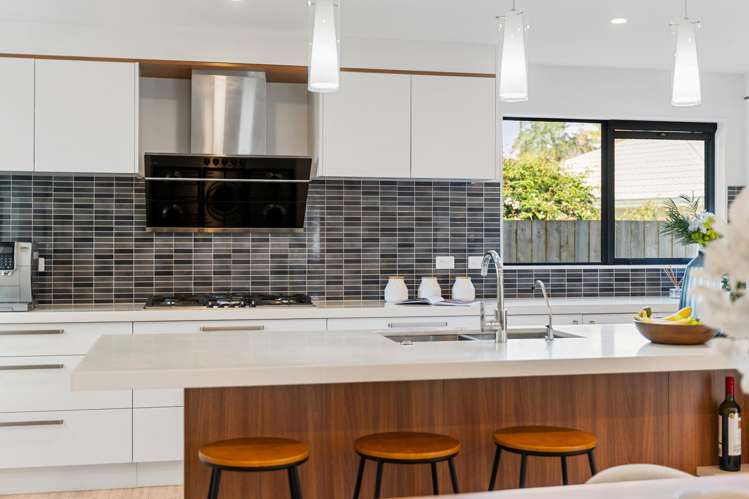 86A Reelick Avenue Pakuranga Heights_13