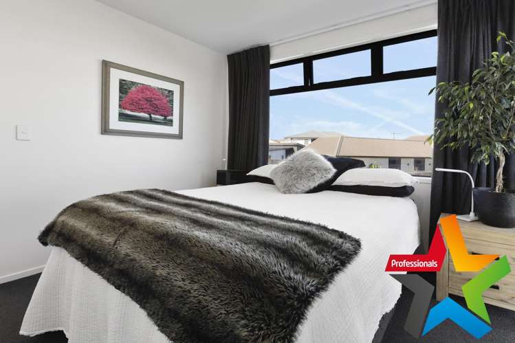 10 Tuhua Close Wharewaka_16