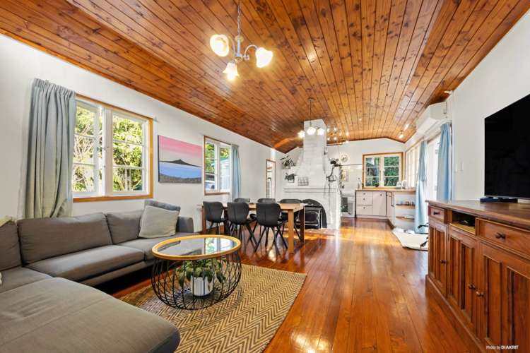 38 Turanga Road Henderson Valley_5