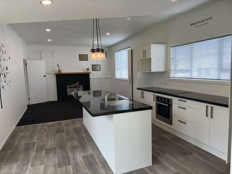 9 Morrissey Street Hawera_6