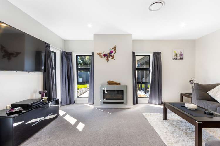 36 The Loop Meeanee_10