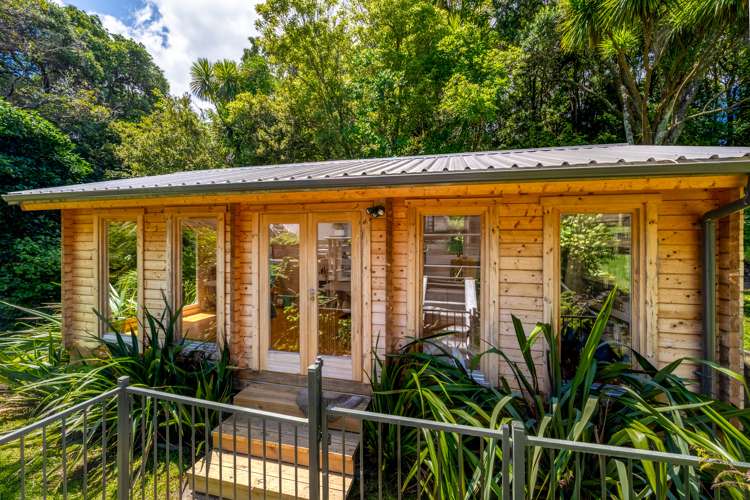 127 Mellons Bay Road Mellons Bay_32