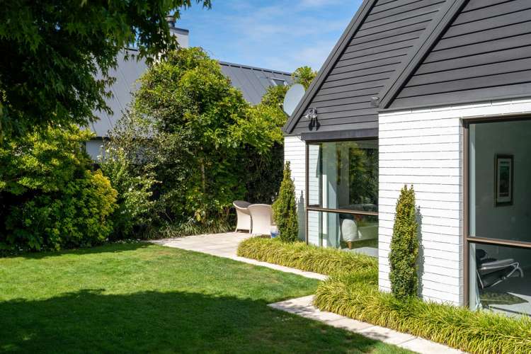 6B Highgate Avenue Merivale_39