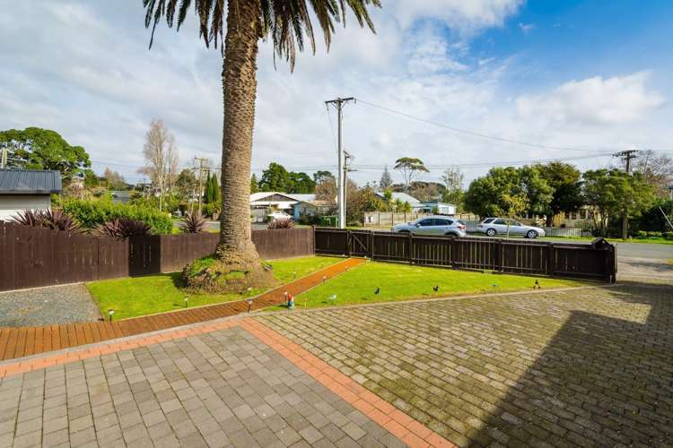 23 Rambler Crescent Beach Haven_17