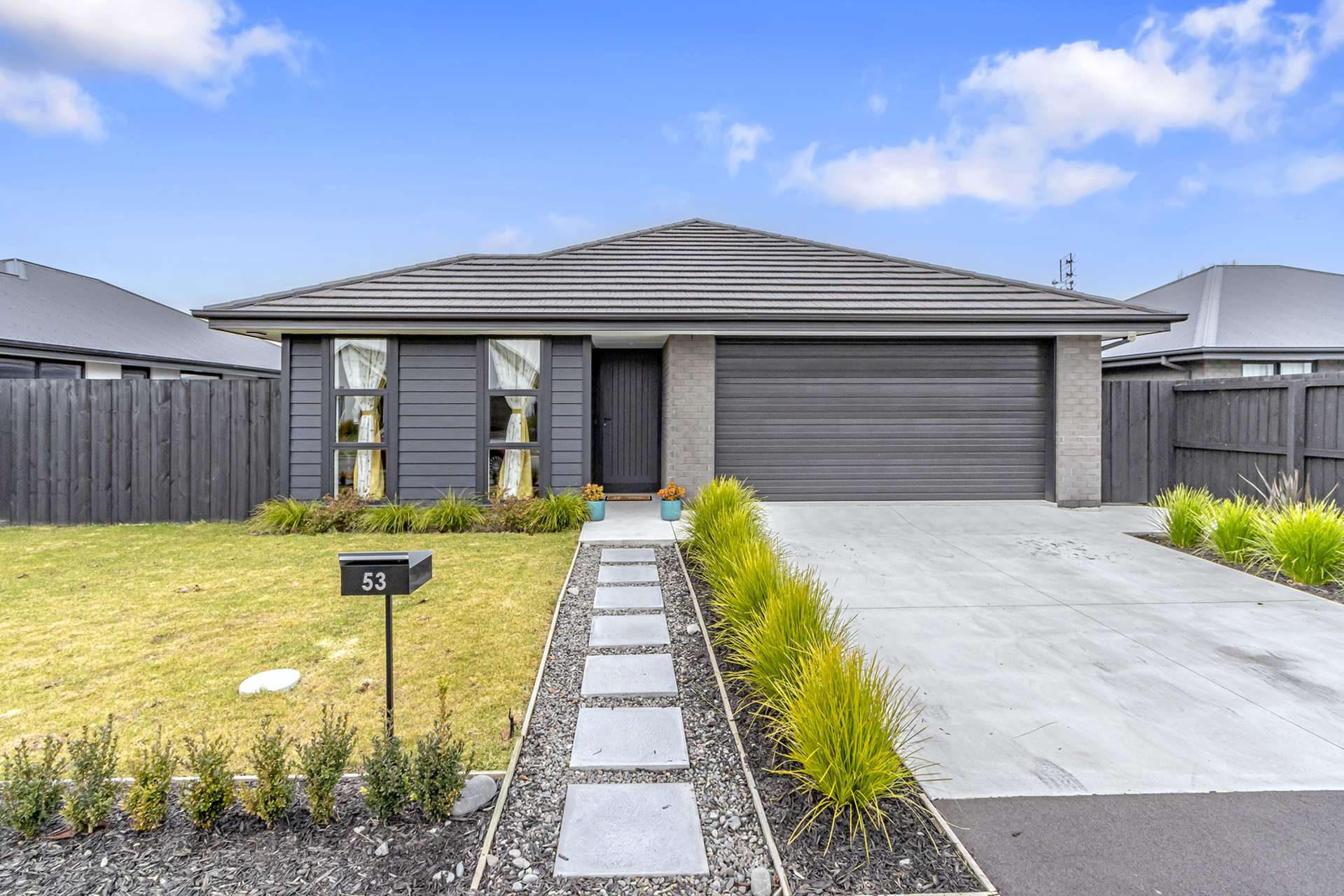53 Selfe Crescent Burwood_0