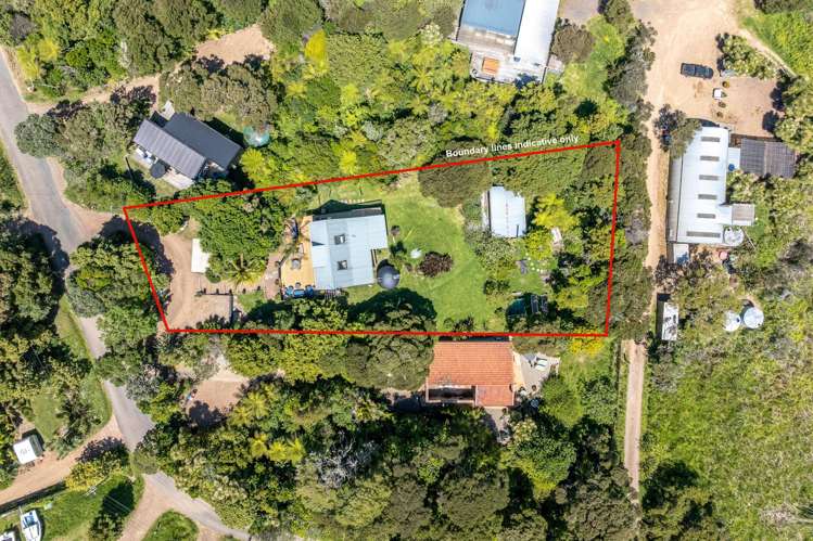 19 Te Makiri Road Onetangi_26