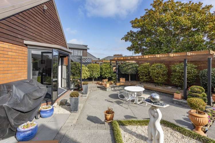 49 Oregon Place Burwood_28