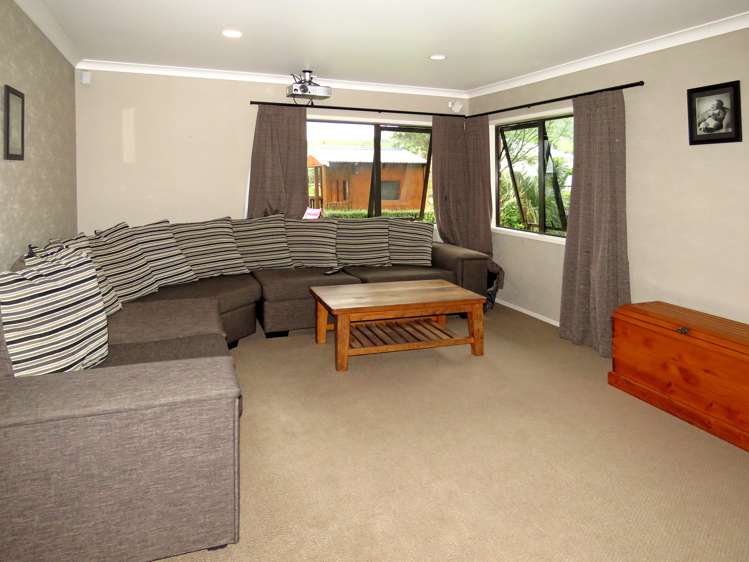 82 Thames Road Paeroa_8