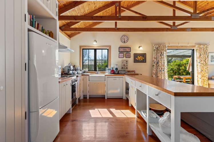 7 Redwood Lane Martinborough_4