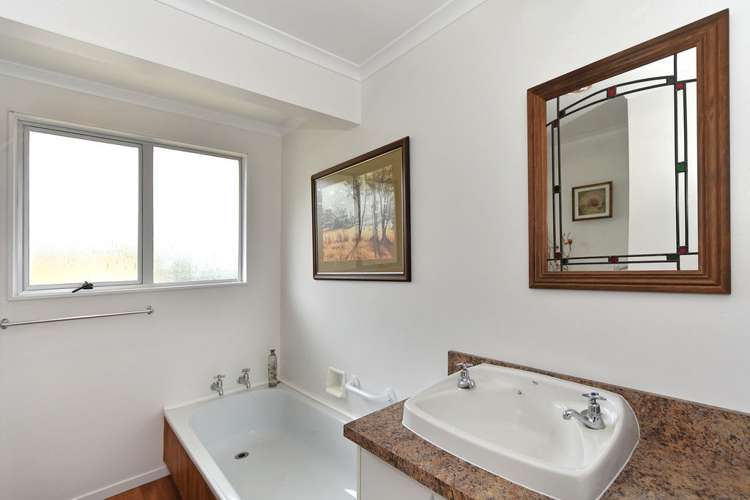 24 Totara Street Tapawera_16